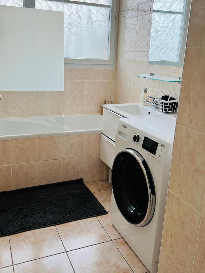 Superbe Appartement Lumineux Proche Disney Montevrain Ngoại thất bức ảnh